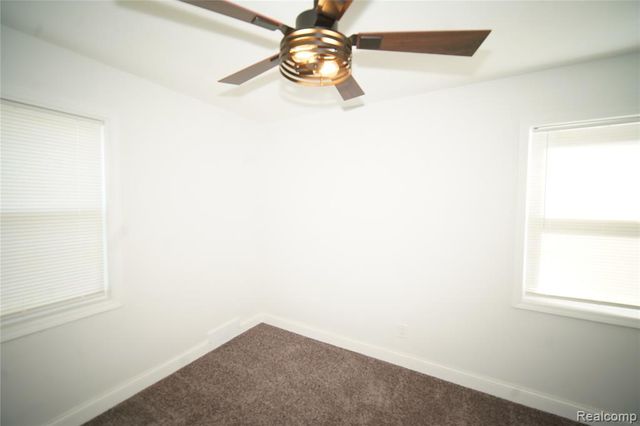 16047 W Chicago Street, Detroit, MI 48228