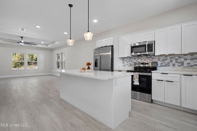 1908 Barracuda Drive, Gautier, MS 39553