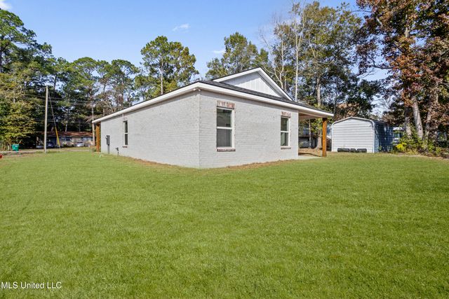 1908 Barracuda Drive, Gautier, MS 39553