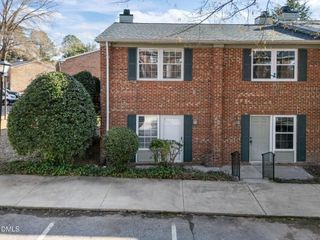 126 Friar Lane, Carrboro, NC 27510