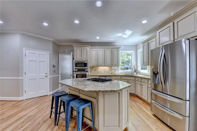 13415 Providence Lake Drive, Alpharetta, GA 30004
