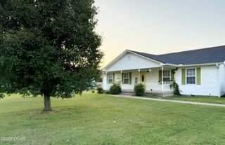 538 E State Line Road, Baxter Springs, KS 66713