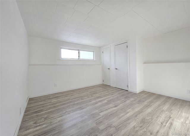 19 University Drive, Ronkonkoma, NY 11779