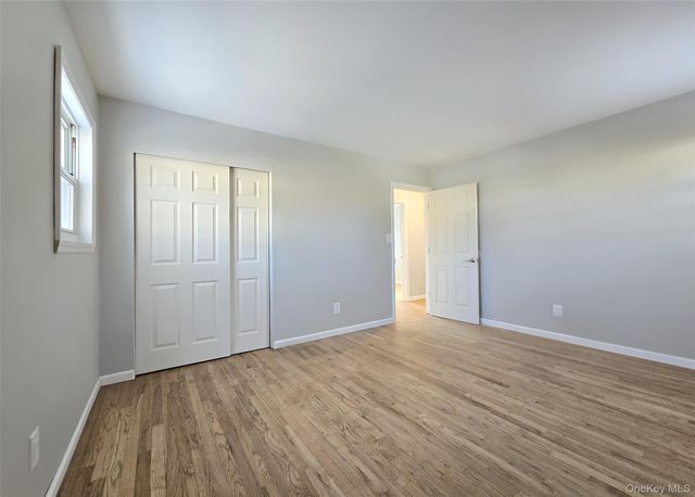 19 University Drive, Ronkonkoma, NY 11779