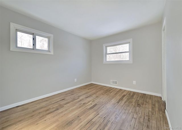 19 University Drive, Ronkonkoma, NY 11779