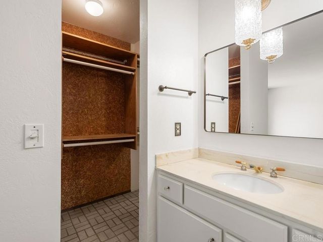 2511 Camino De Las Palmas, Lemon Grove, CA 91945