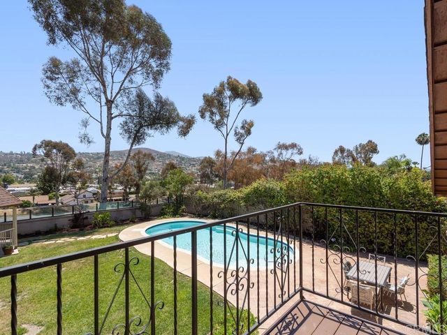 2511 Camino De Las Palmas, Lemon Grove, CA 91945