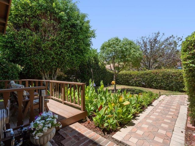 2511 Camino De Las Palmas, Lemon Grove, CA 91945