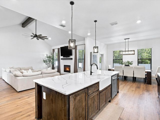 4000 Life Drive, Weatherford, TX 76088