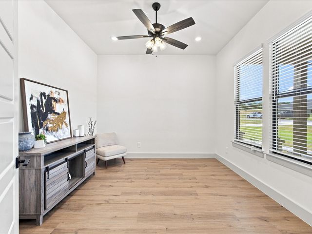 4000 Life Drive, Weatherford, TX 76088