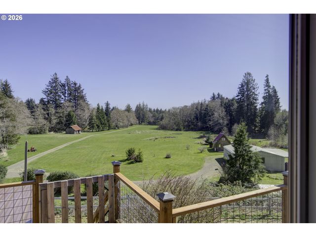 47 N NEMAH Rd, South Bend, WA 98586