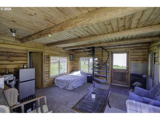 47 N NEMAH Rd, South Bend, WA 98586