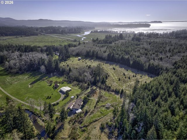 47 N NEMAH Rd, South Bend, WA 98586