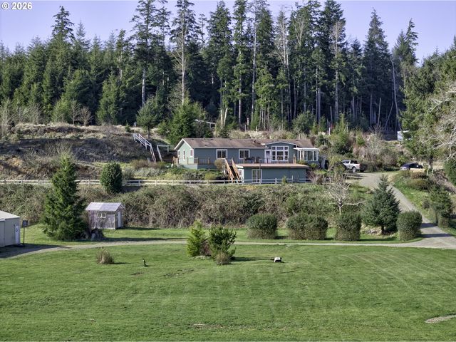 47 N NEMAH Rd, South Bend, WA 98586