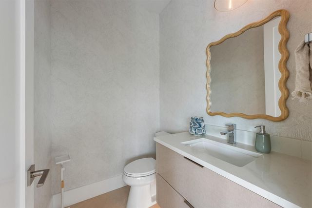 7003 HOLMES BOULEVARD, Holmes Beach, FL 34217