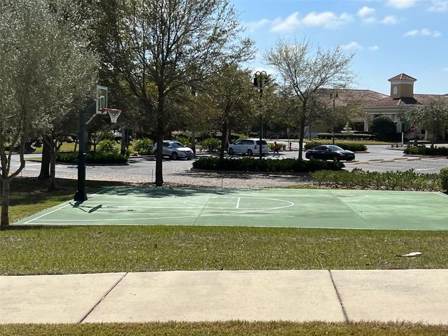 3560 BELLAND CIRCLE C, Clermont, FL 34711