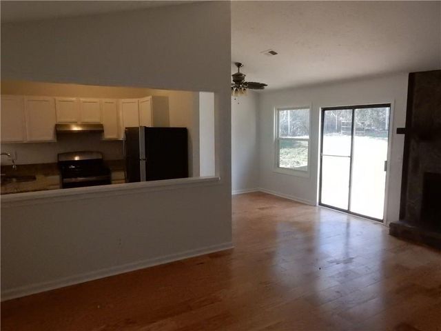 2987 Owens Meadow NW Drive, Kennesaw, GA 30152