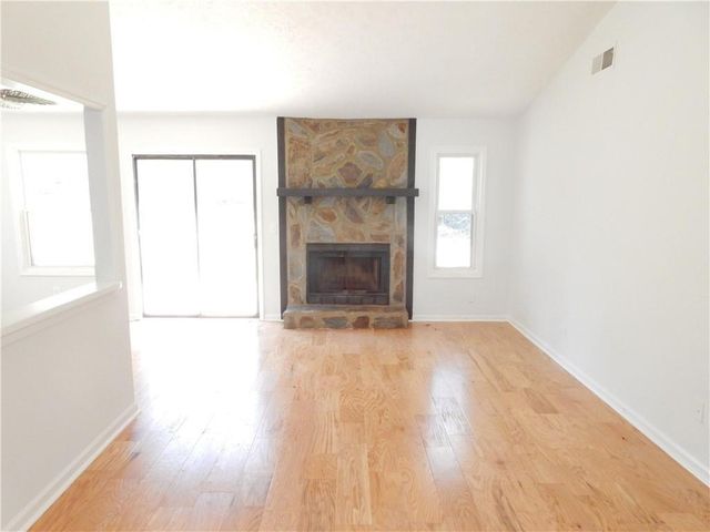 2987 Owens Meadow NW Drive, Kennesaw, GA 30152