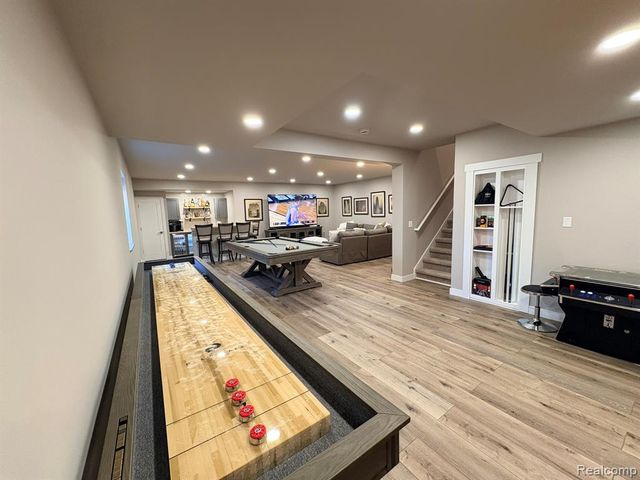 154 Mulberry Lane, Rochester Hills, MI 48309