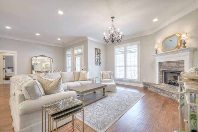 9006 Safe Haven Pl, Spring Hill, TN 37174