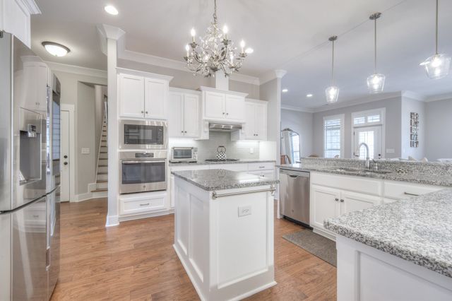 9006 Safe Haven Pl, Spring Hill, TN 37174