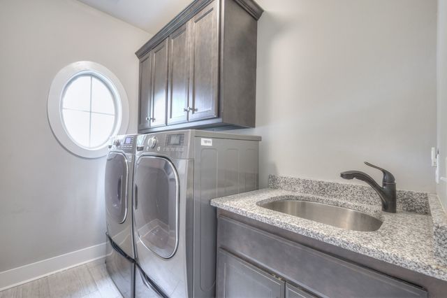 9006 Safe Haven Pl, Spring Hill, TN 37174