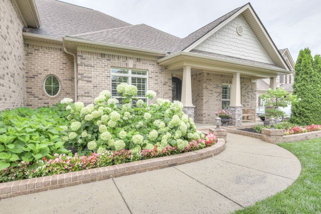 9006 Safe Haven Pl, Spring Hill, TN 37174