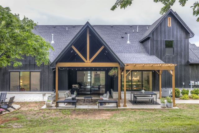 7704 S 283rd East Avenue, Broken Arrow, OK 74014