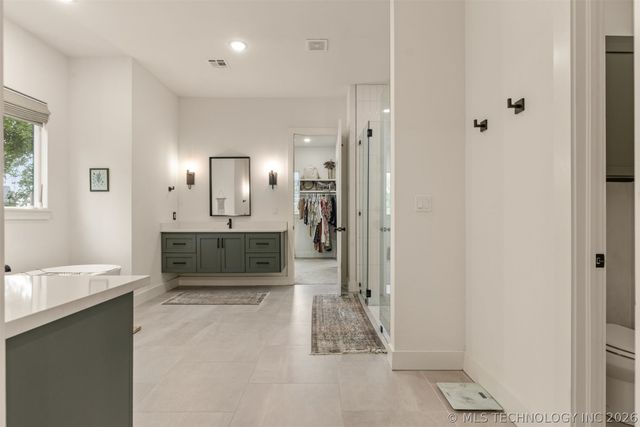 7704 S 283rd East Avenue, Broken Arrow, OK 74014