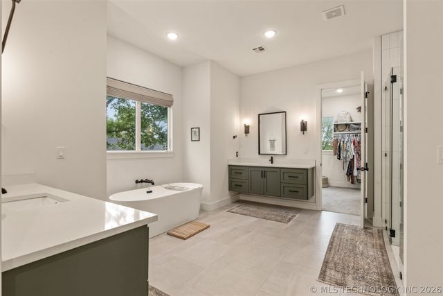 7704 S 283rd East Avenue, Broken Arrow, OK 74014