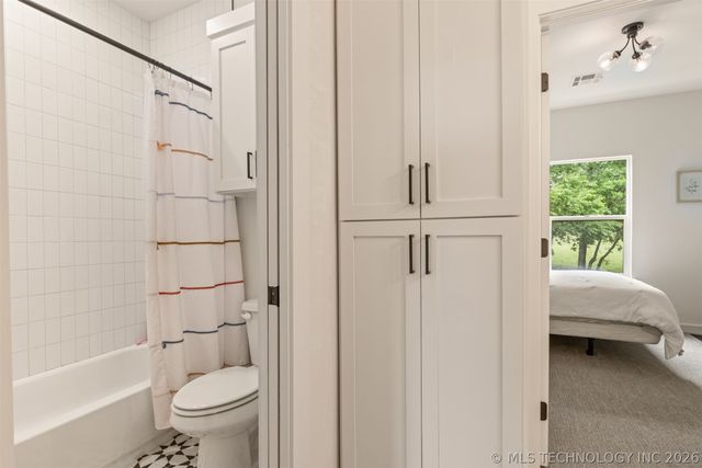 7704 S 283rd East Avenue, Broken Arrow, OK 74014