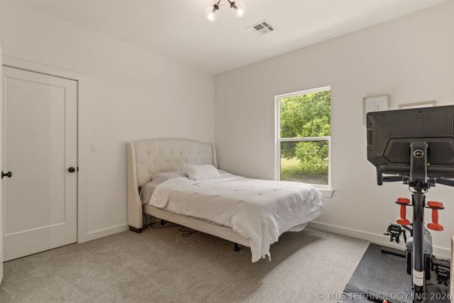 7704 S 283rd East Avenue, Broken Arrow, OK 74014