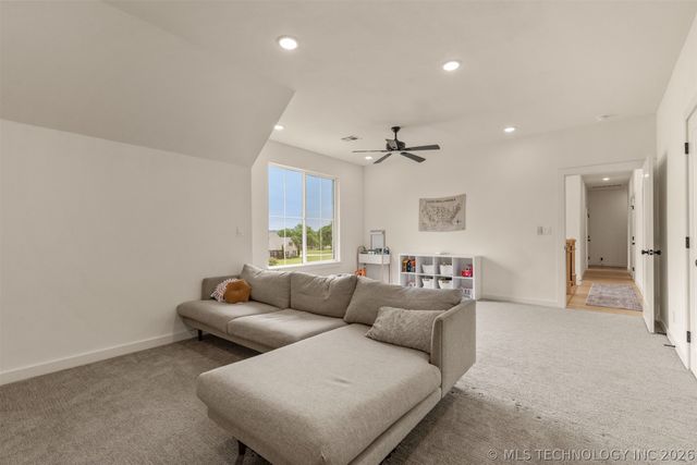 7704 S 283rd East Avenue, Broken Arrow, OK 74014