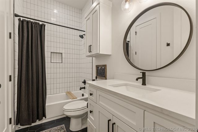 7704 S 283rd East Avenue, Broken Arrow, OK 74014