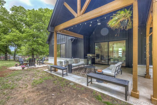 7704 S 283rd East Avenue, Broken Arrow, OK 74014