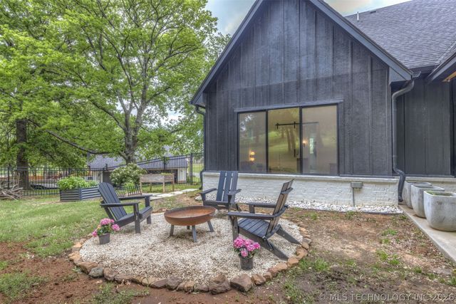 7704 S 283rd East Avenue, Broken Arrow, OK 74014