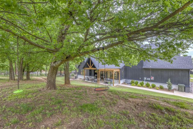 7704 S 283rd East Avenue, Broken Arrow, OK 74014