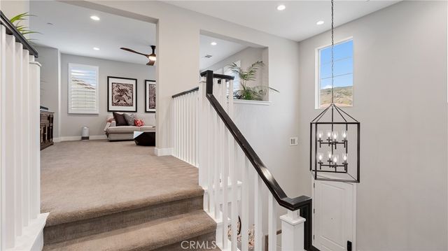 25041 Aspen Falls, Canyon Country, CA 91387