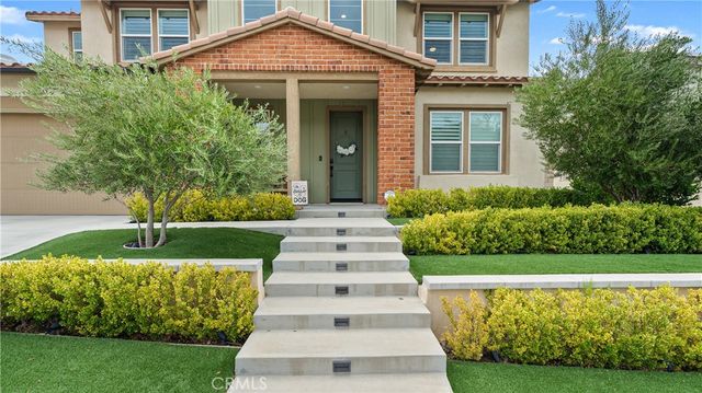 25041 Aspen Falls, Canyon Country, CA 91387
