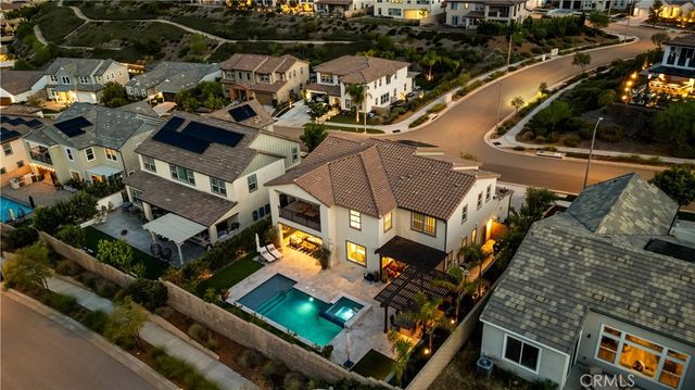 25041 Aspen Falls, Canyon Country, CA 91387