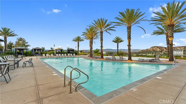 25041 Aspen Falls, Canyon Country, CA 91387