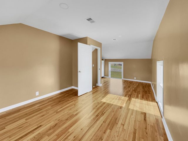 2605 Cooper Ln, Nashville, TN 37216