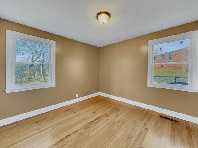 2605 Cooper Ln, Nashville, TN 37216