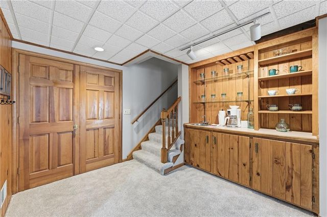 11606 Hemlock Street, Overland Park, KS 66210