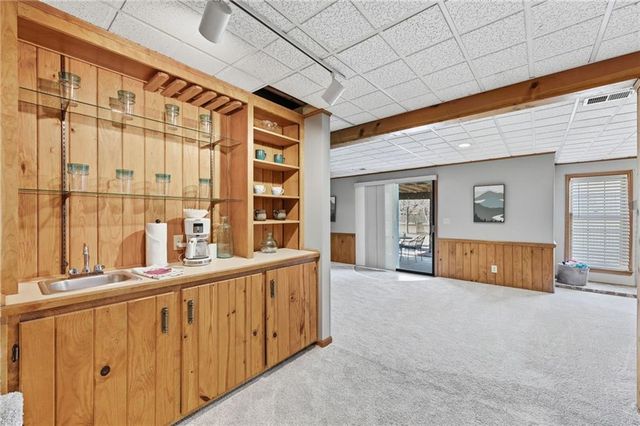 11606 Hemlock Street, Overland Park, KS 66210