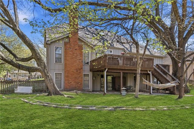 11606 Hemlock Street, Overland Park, KS 66210