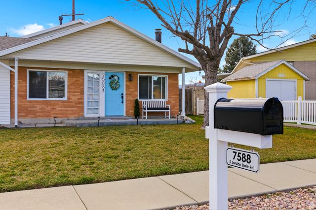 7588 S JORDAN DALE RD, West Jordan, UT 84084