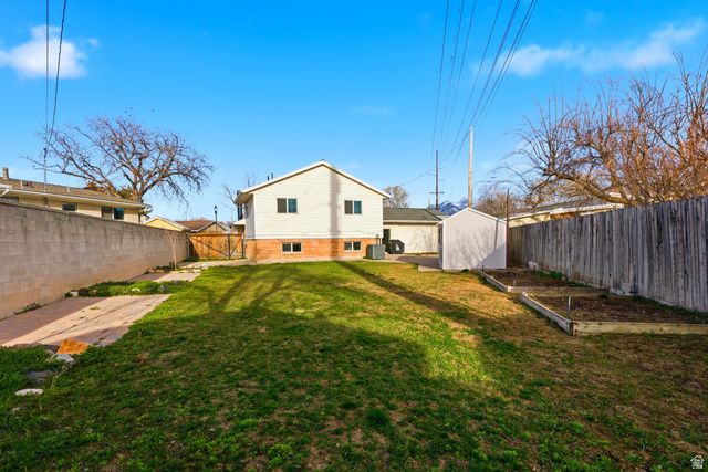 7588 S JORDAN DALE RD, West Jordan, UT 84084