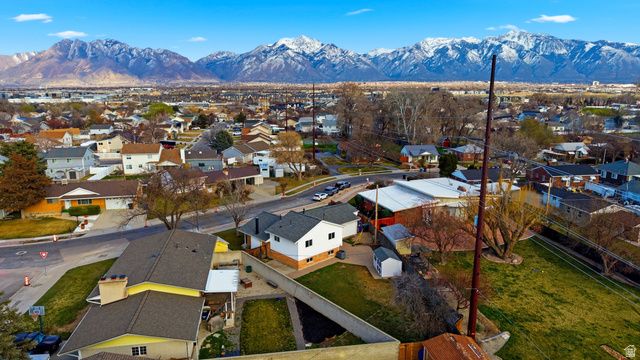 7588 S JORDAN DALE RD, West Jordan, UT 84084