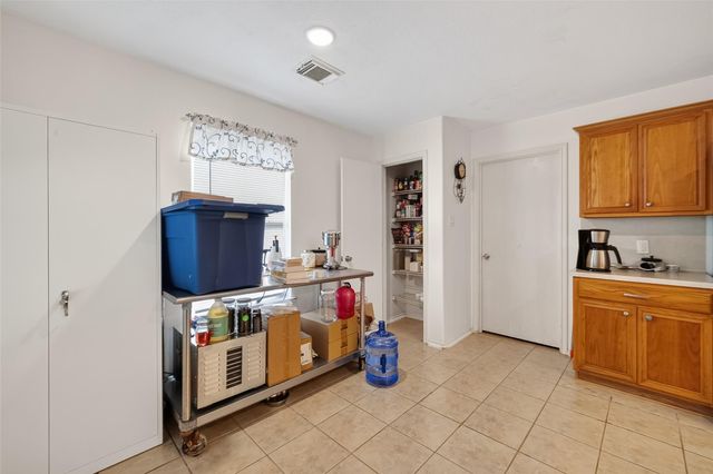 6626 Stonecross Creek Lane, Katy, TX 77449